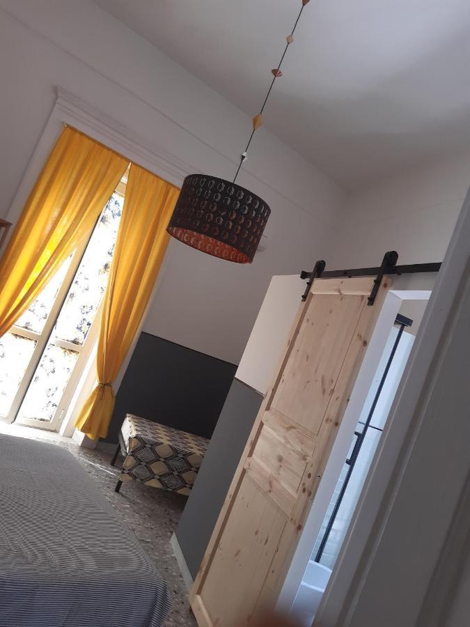 ナポリ Carafe'&Caraspe' Bed & Breakfast エクステリア 写真