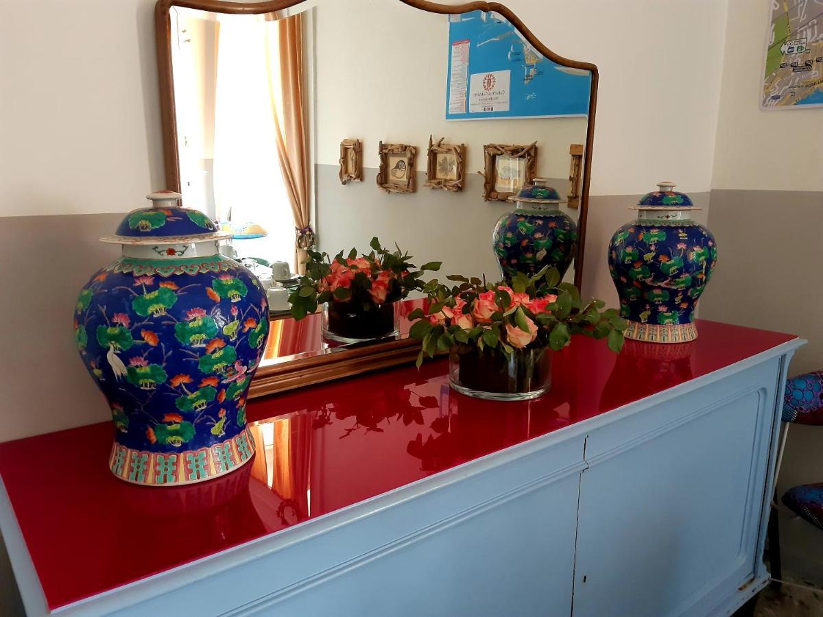 ナポリ Carafe'&Caraspe' Bed & Breakfast エクステリア 写真