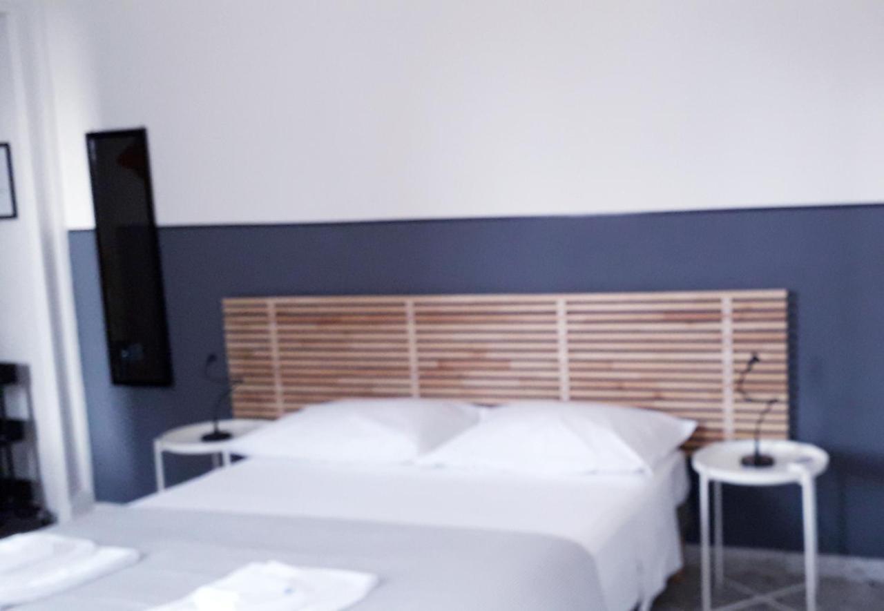 ナポリ Carafe'&Caraspe' Bed & Breakfast エクステリア 写真